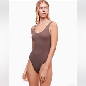 Aritzia Wilfred Free Leila Bodysuit